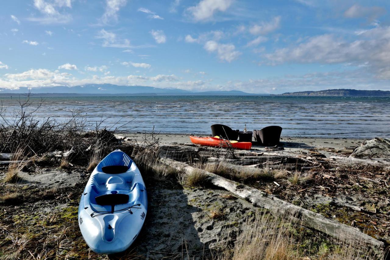 Maxwelton Beach Sunsets! Kayaks & Paddleboards! 1 Min Walk To The Water! Clinton Eksteriør billede