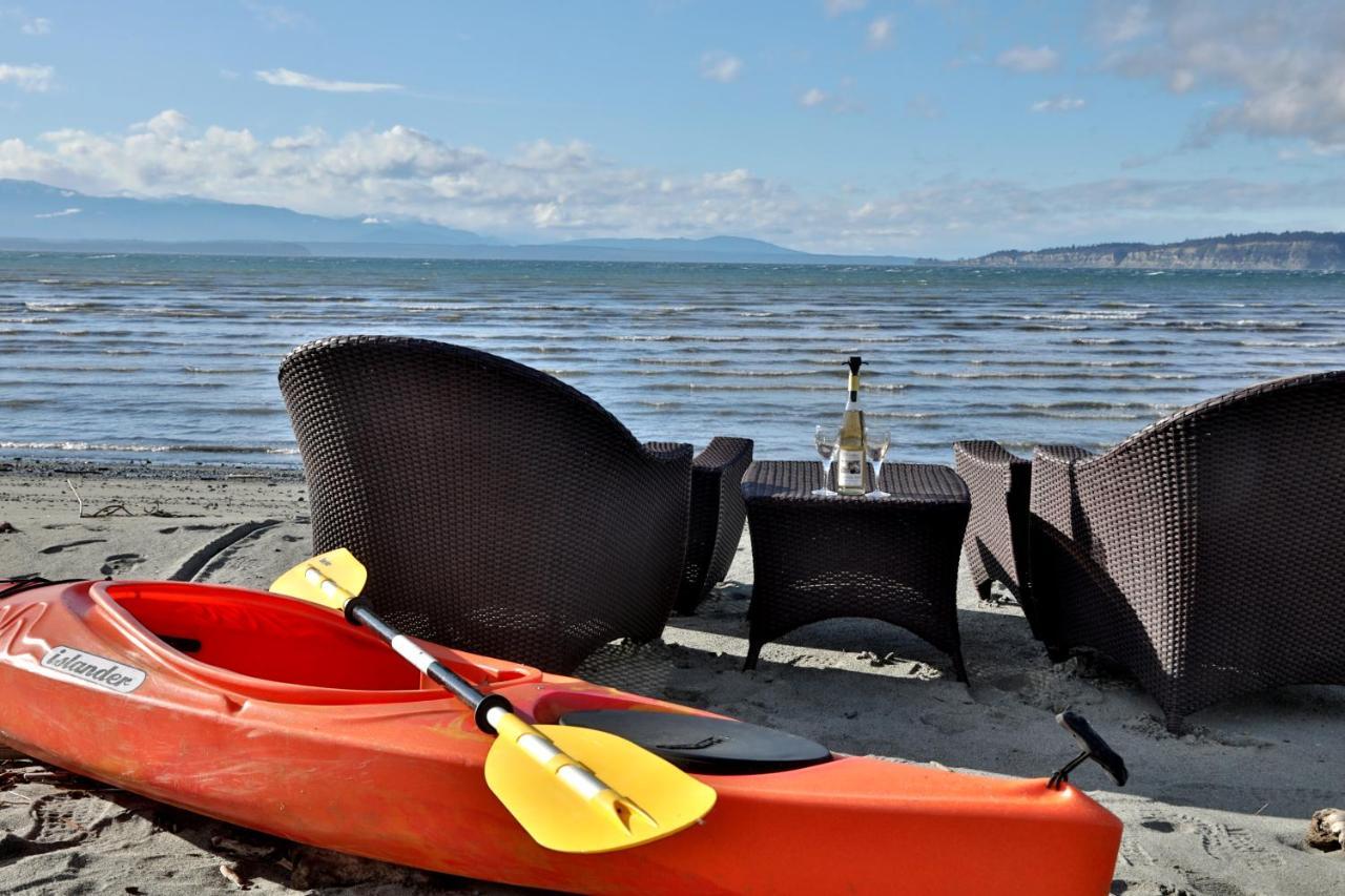 Maxwelton Beach Sunsets! Kayaks & Paddleboards! 1 Min Walk To The Water! Clinton Eksteriør billede
